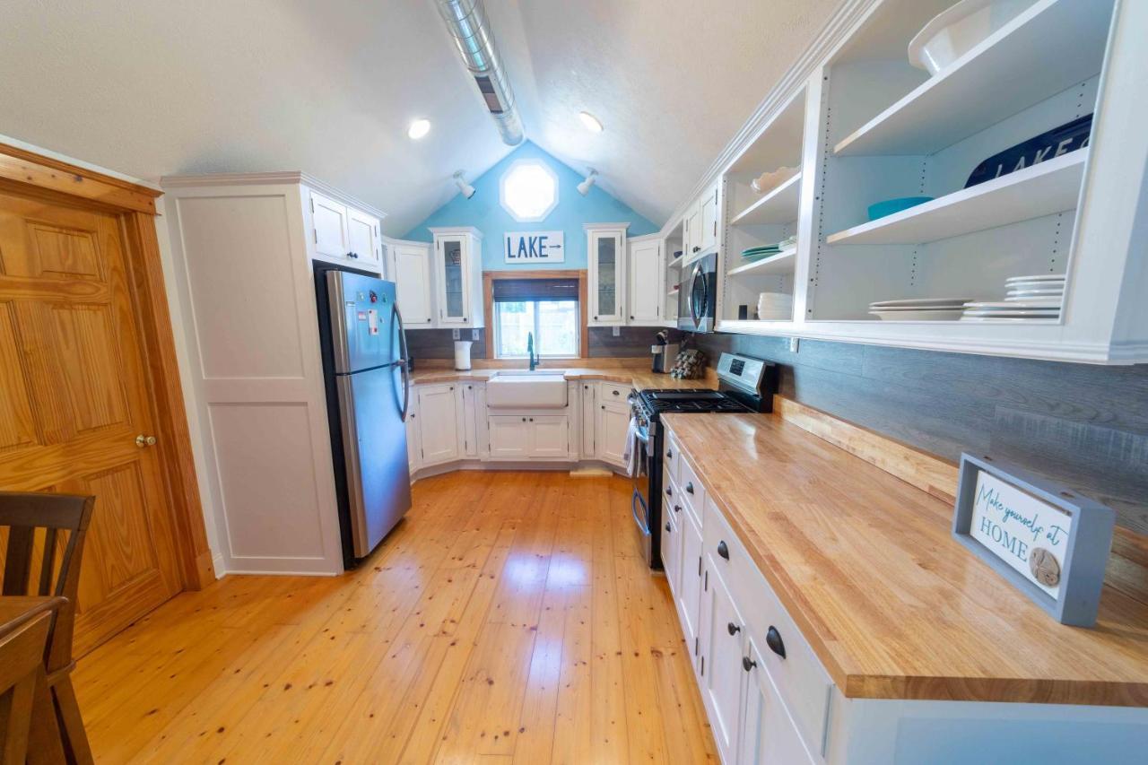 Fennville The Charming Glenn Cottage! Walk To Lake Michigan! מראה חיצוני תמונה