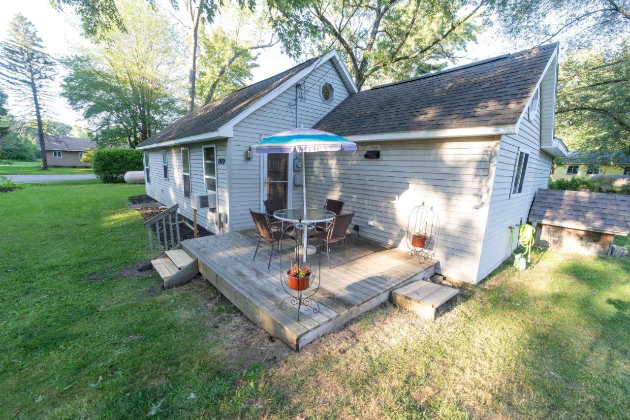 Fennville The Charming Glenn Cottage! Walk To Lake Michigan! מראה חיצוני תמונה